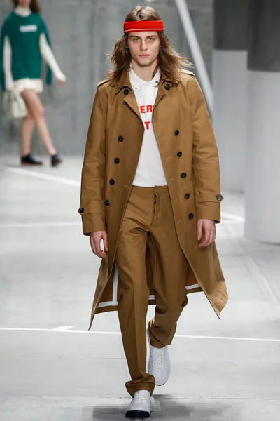 Look 23